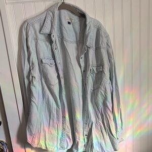 Universal Thread Chambray Button Up Top 2X